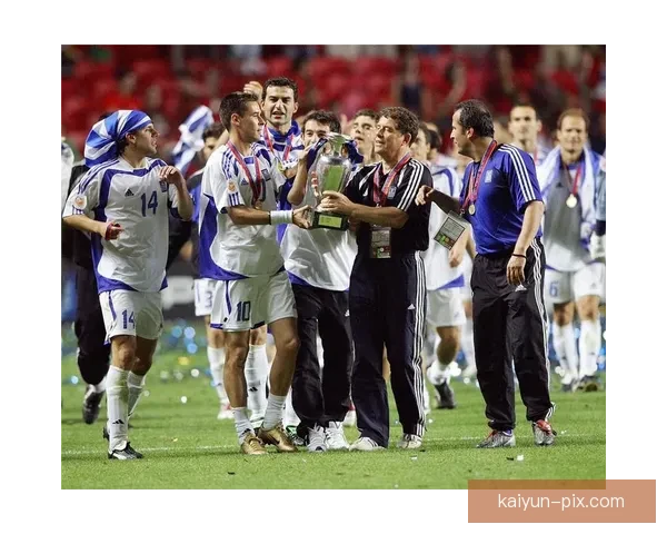 奥格斯堡球员近期状态回暖，表现稳健值得关注